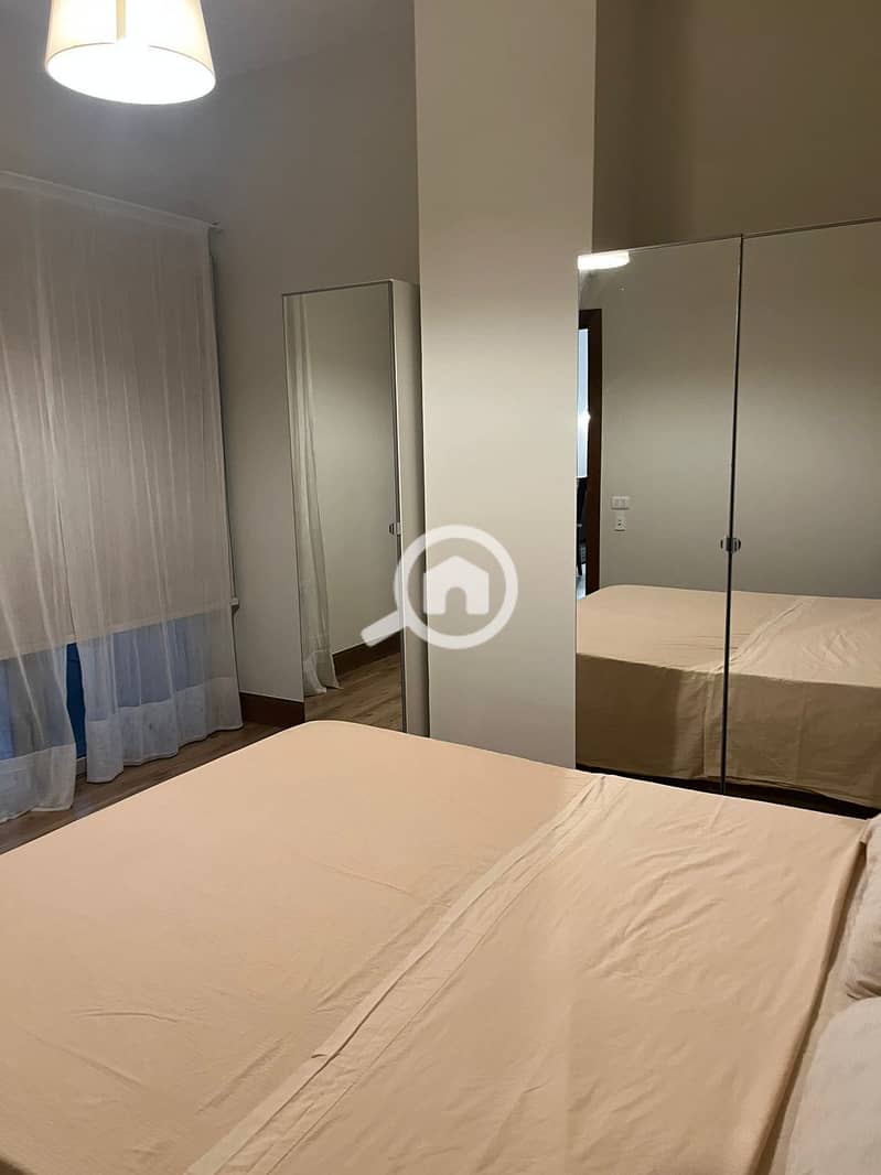 13 10f114f5-7b8f-49f3-b776-022d5b5ee5ae. jpeg