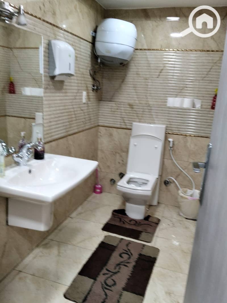 5 WhatsApp Image 2025-11-24 at 17.22. 36 (2). jpeg