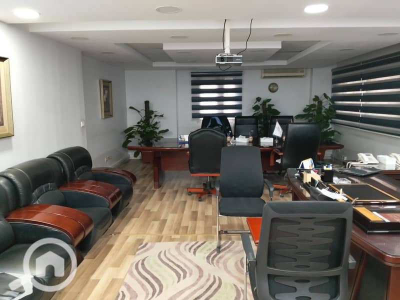 12 WhatsApp Image 2025-11-24 at 17.22. 38 (3). jpeg