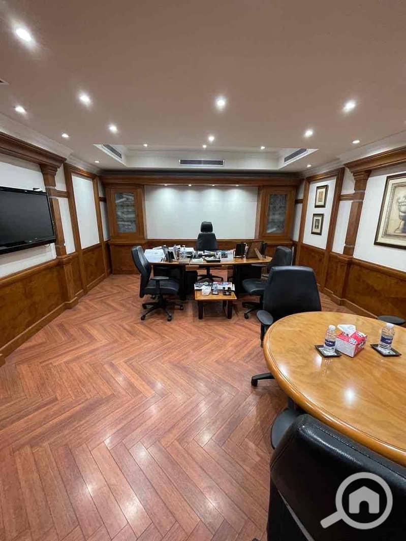 4 d979905a-087c-4048-aa42-46e88e463bac. jpg