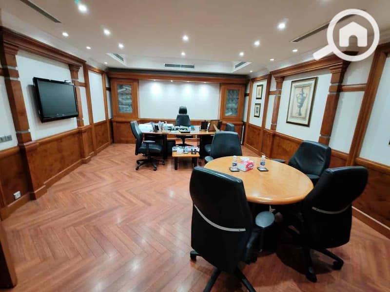 6 a19cb657-2c9b-4494-a0d4-82d7818a68b9. jpg