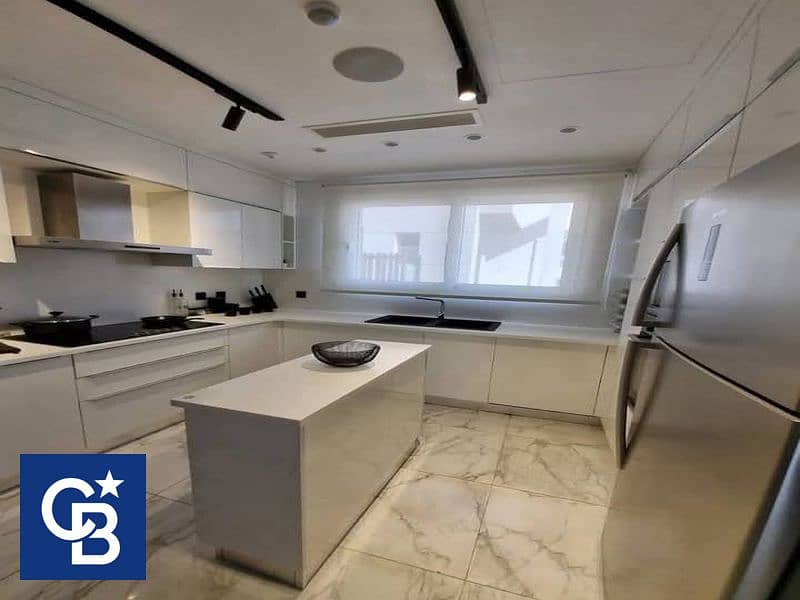 6 554106542_122141756048652479_8200448118667280988_n_800x600. jpg