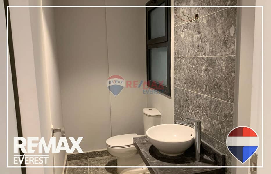 11 WhatsApp Image 2025-11-24 at 4.12. 31 PM (1). jpeg