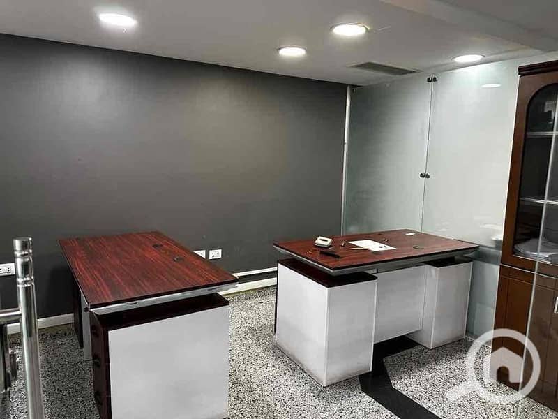 9 95de3016-d019-4bff-a772-8c40deb7d1ad. jpg