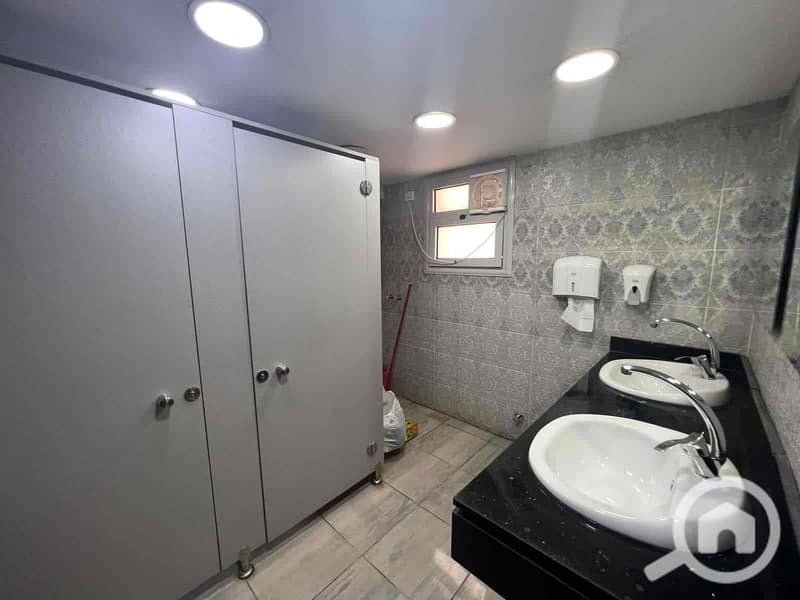 14 36c38fa8-d09b-41a8-a5fb-6aff61c5242c. jpg