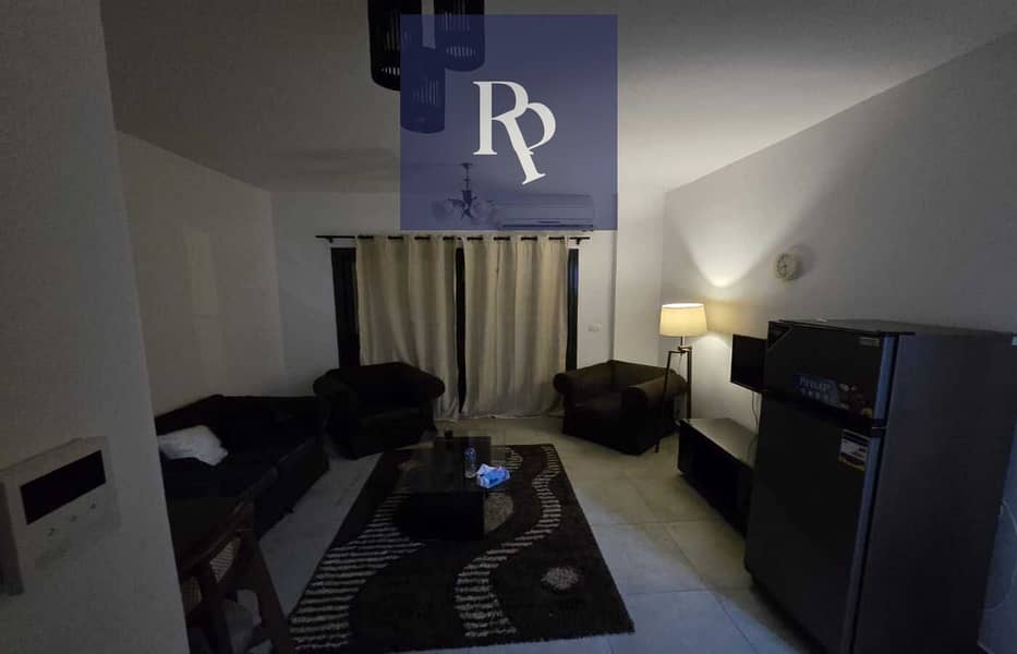 3 b93ed5bd-8159-4c48-b3e9-d9700b0ed4ef. jpeg