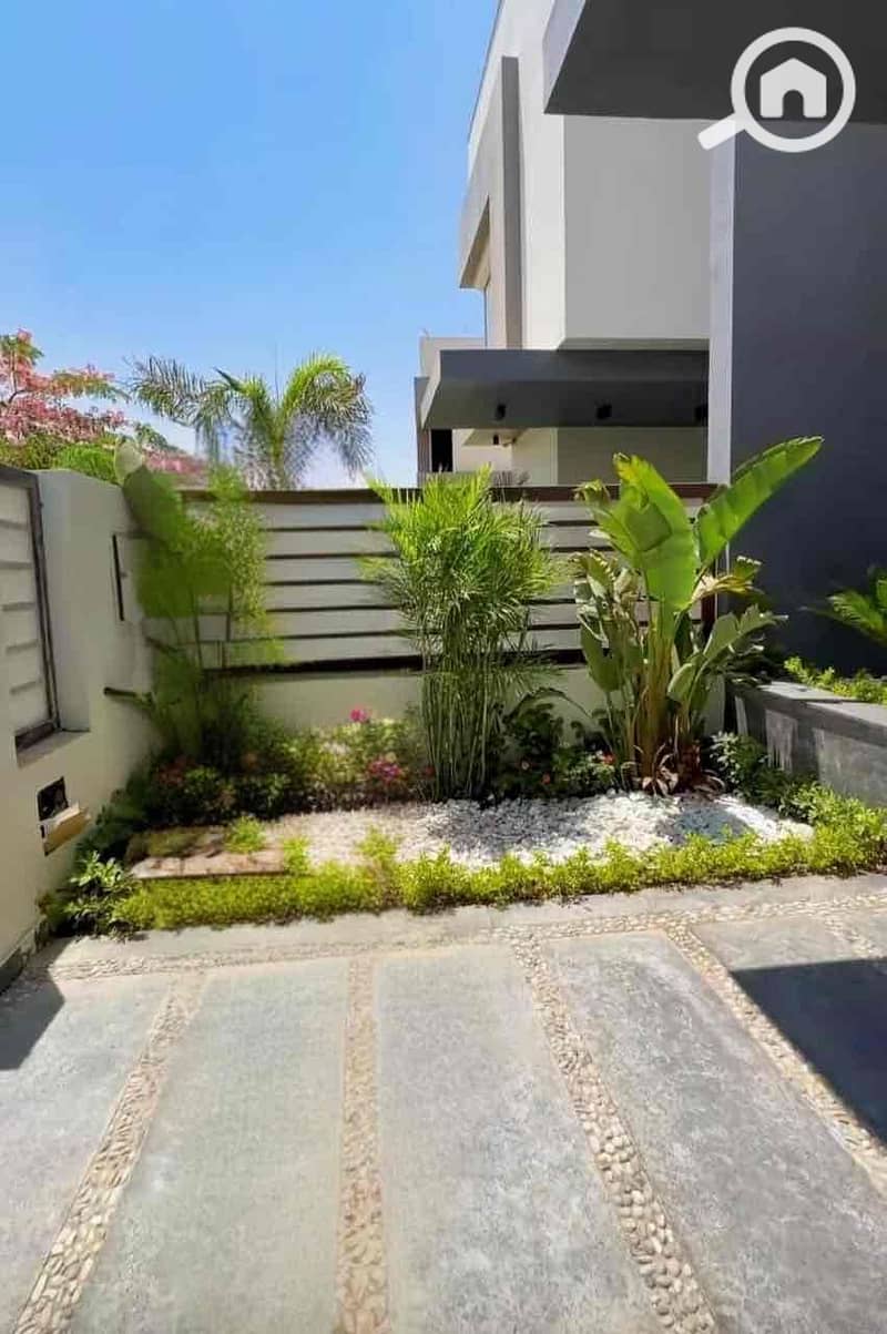 8 cb9bf9b5-d3db-4fa1-9410-5487ac5d17aa. jpg