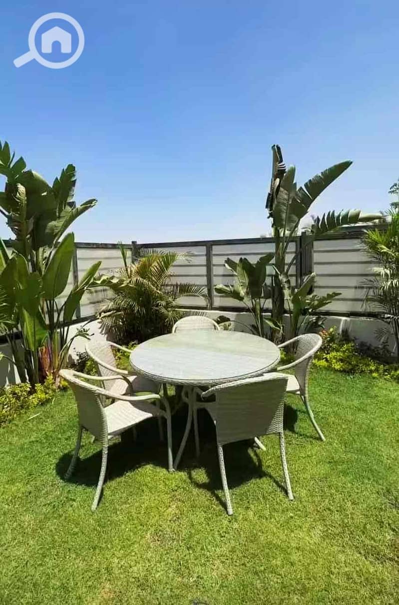 9 4eb35d1b-7c59-4268-882a-d4ba2f7955d0. jpg