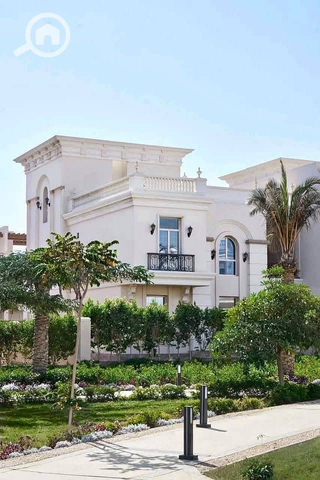 8 561496562_2245833972557955_1458740483175237453_n. jpg