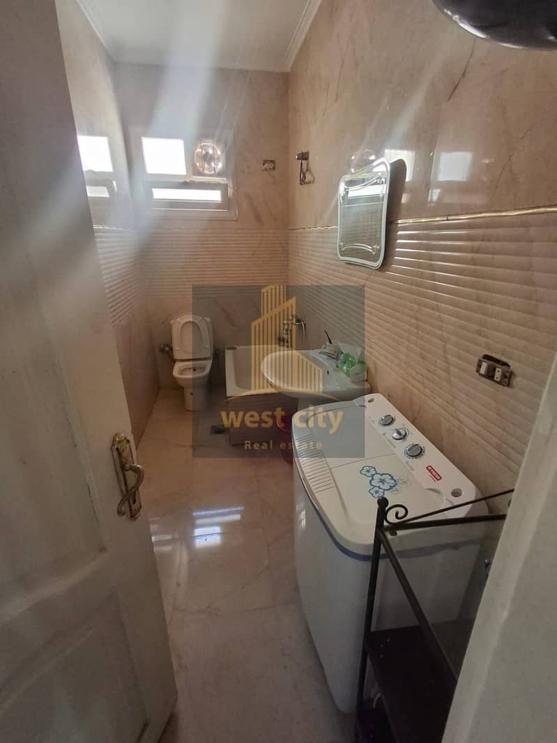 4 IMG-20251120-WA0207. jpg