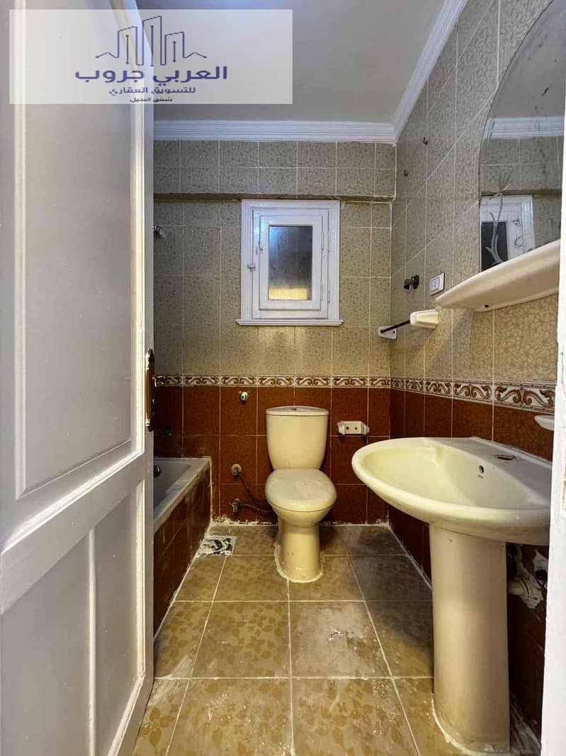 17 18f4df41-8d32-41c7-b89f-dc13078426a2. jpg