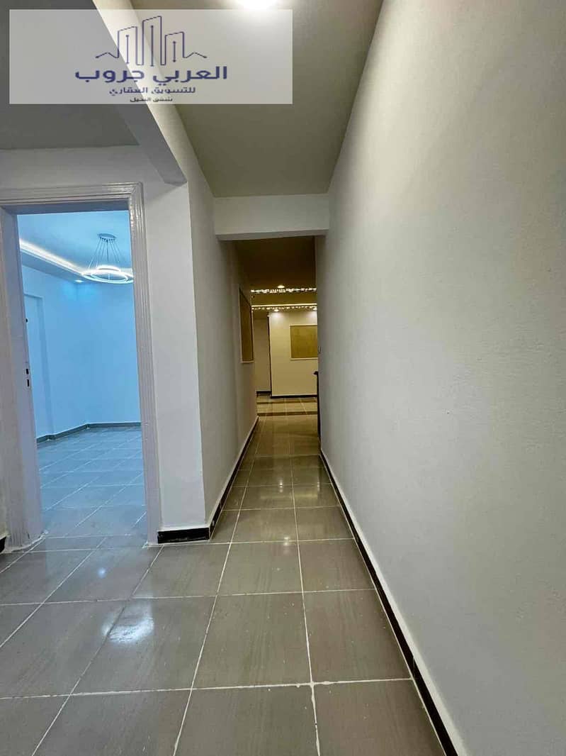 19 d9f78834-4b74-4a80-b916-d23a92c0c54d. jpg