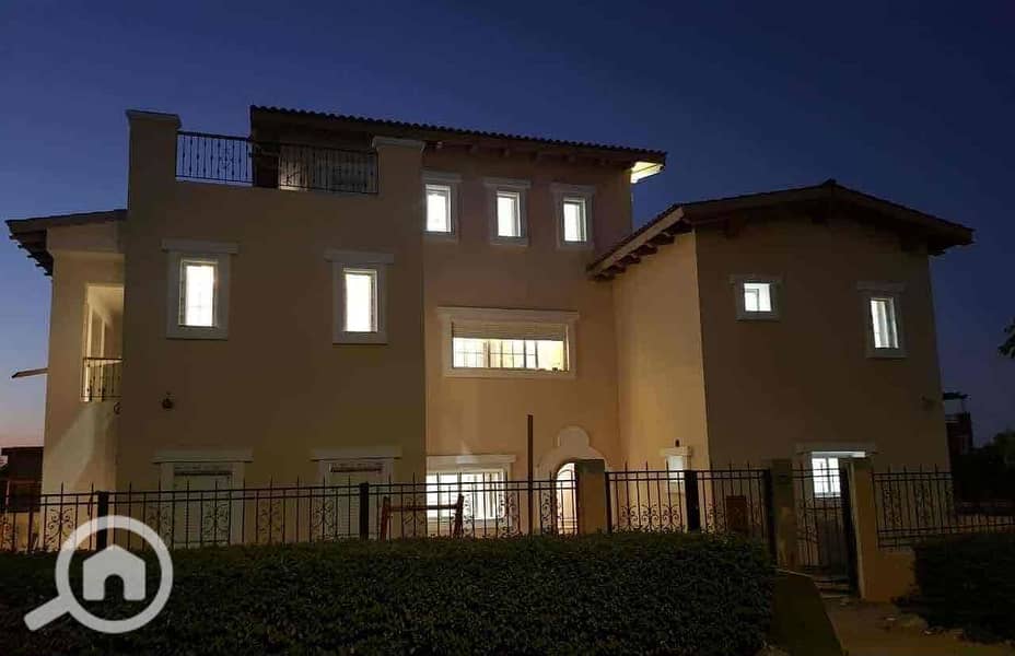 2 bc370f77-c86b-4379-bc29-7b2e2893b0c7. jpg