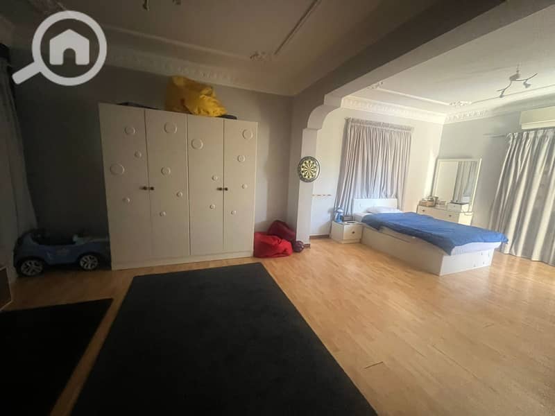 8 WhatsApp Image 2025-11-25 at 09.32. 12 (2). jpeg