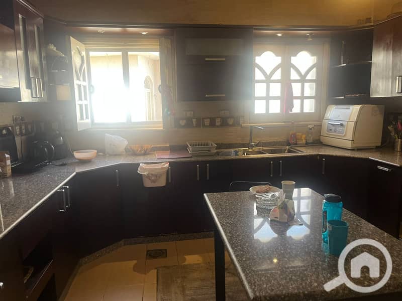 10 WhatsApp Image 2025-11-25 at 09.32. 13 (1). jpeg