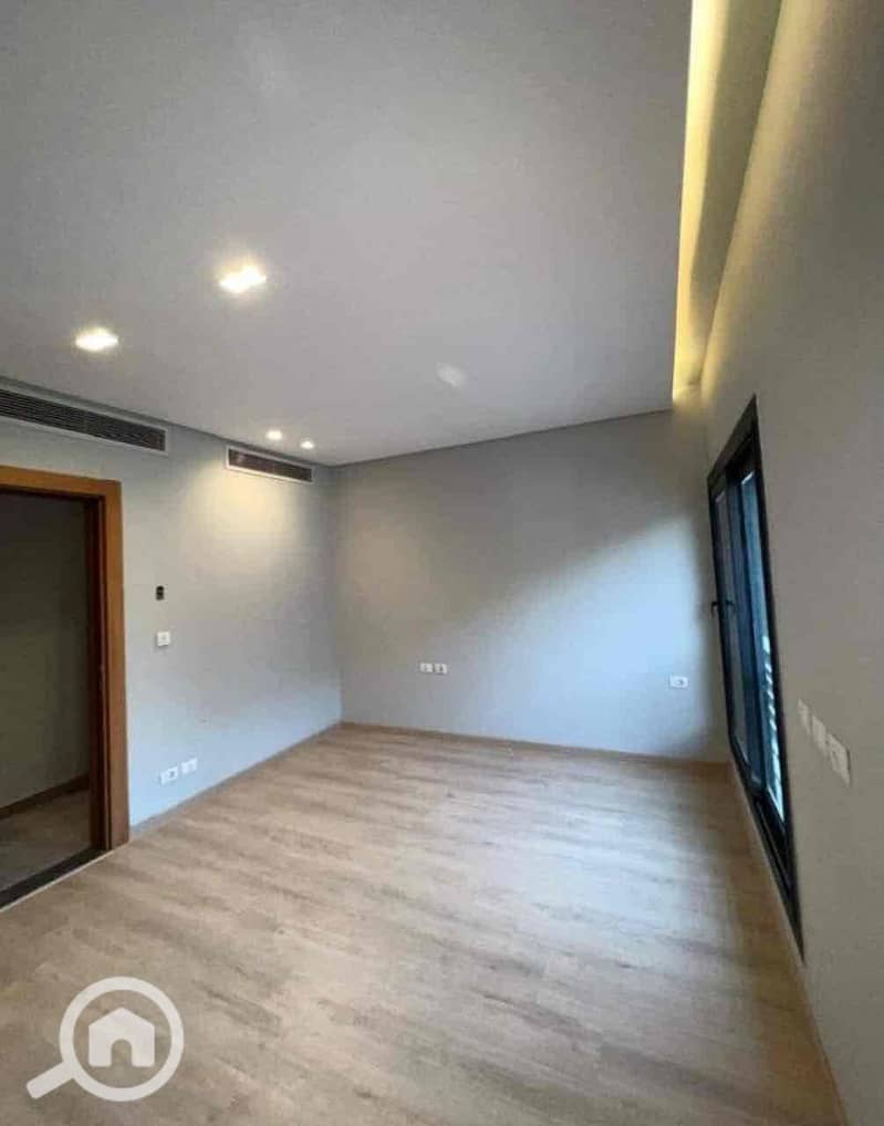 5 678b6923-f29b-4fb3-be02-41cddf457b32. jpg