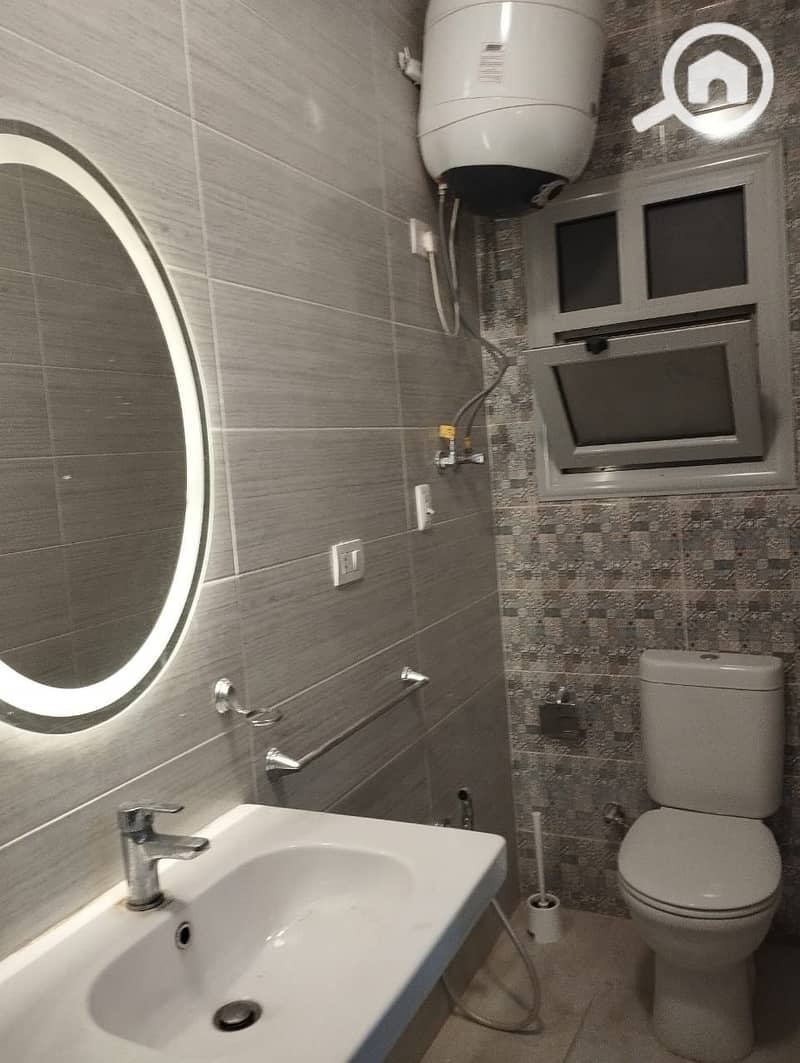 7 WhatsApp Image 2025-11-25 at 09.36. 02 (2). jpeg