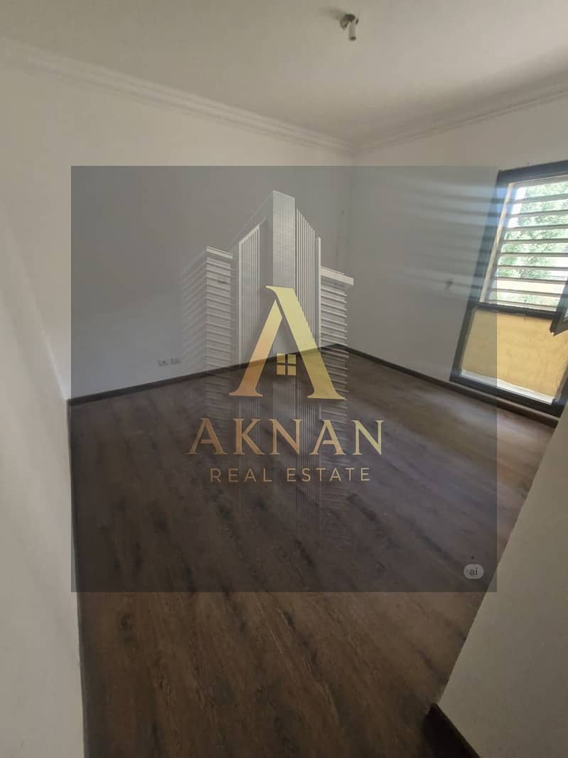 6 WhatsApp Image 2025-11-23 at 16.35. 11. jpeg