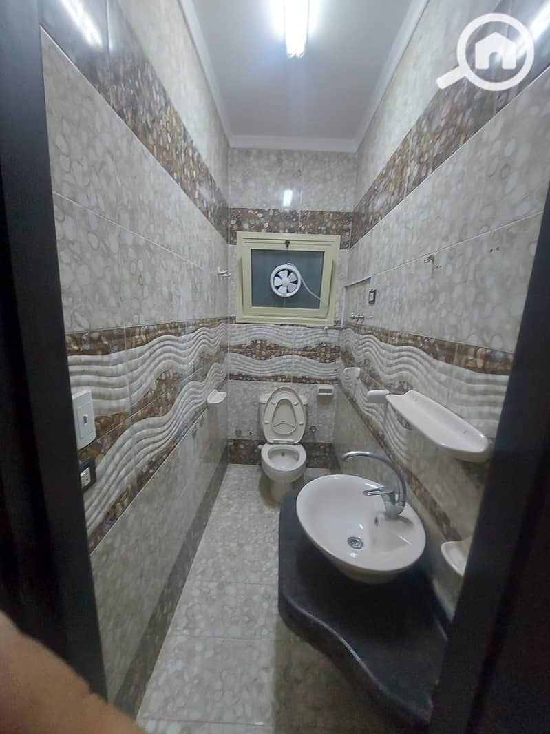 15 WhatsApp Image 2025-11-25 at 10.19. 29 AM (2). jpeg