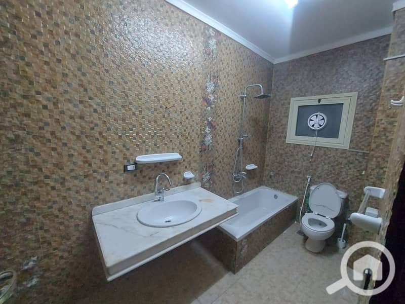 18 WhatsApp Image 2025-11-25 at 10.19. 30 AM (2). jpeg