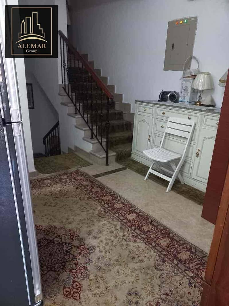 4 b057e192-7a98-4cff-9546-fe1a34638e37. jpg