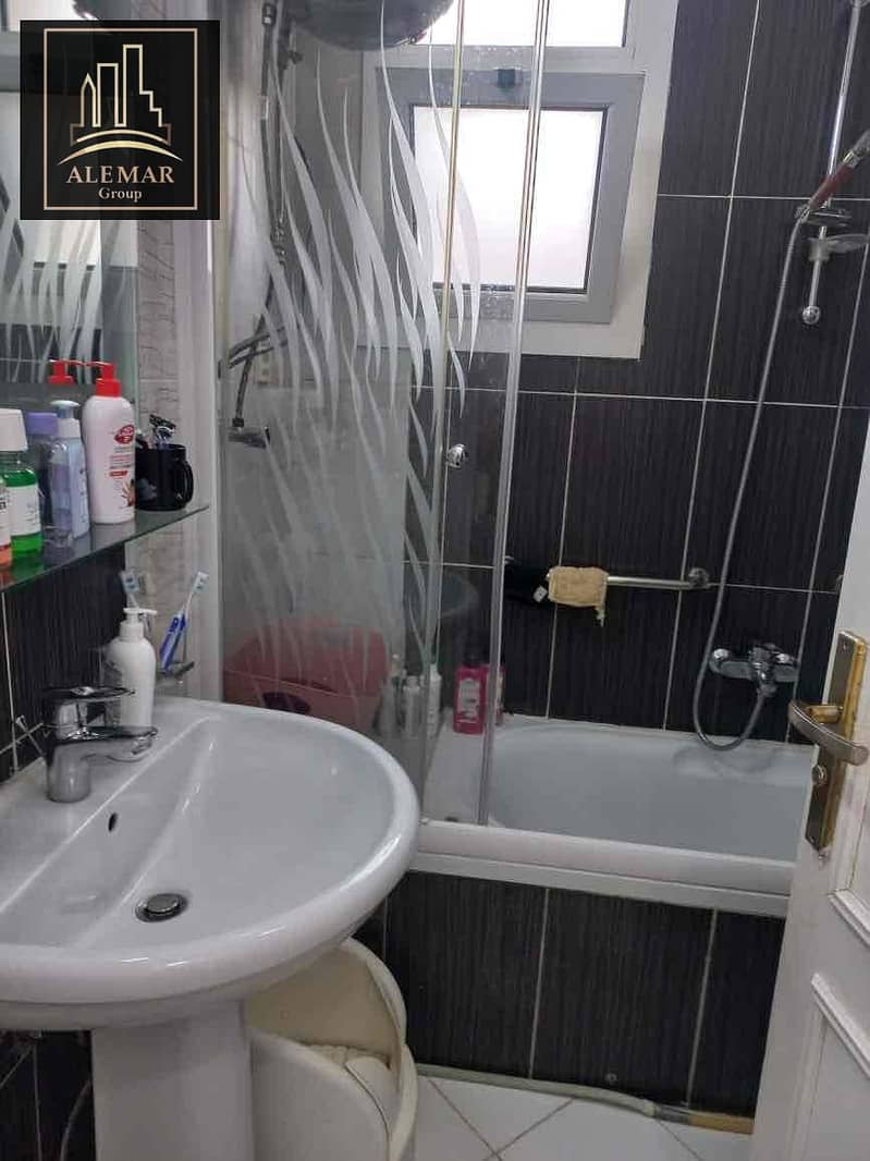 18 d076ac0d-970f-446b-9318-591a03fc1f24. jpg