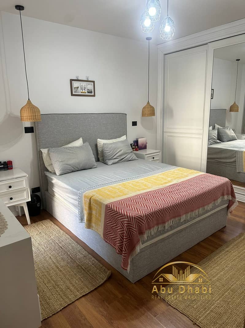 19 e6b3689c-5fbc-4e83-8682-cfb7274da358. jpg