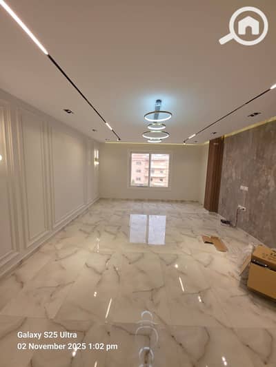 3 Bedroom Flat for Sale in Sheikh Zayed, Giza - IMG-20251123-WA0062. jpg