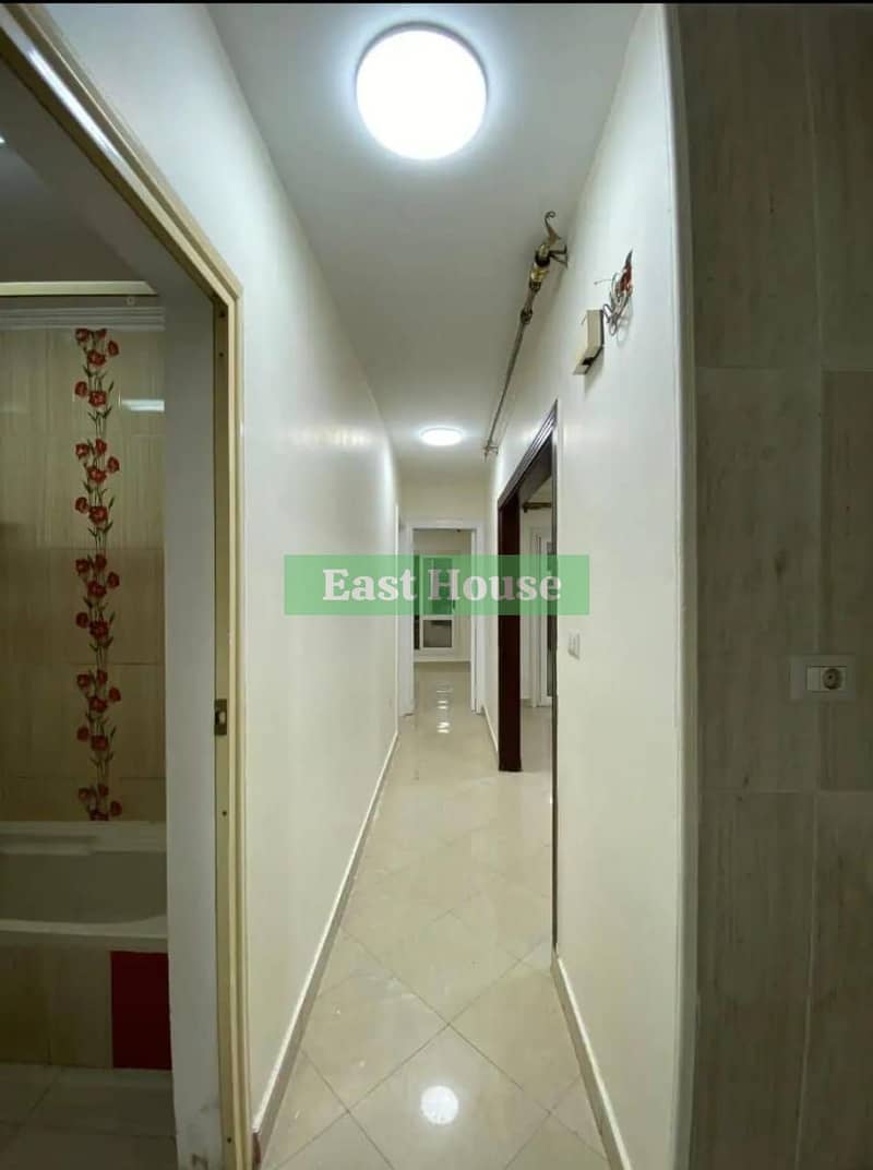 8 078b1ccd-efdb-45a4-9499-957ea8e8e5ac. jpg