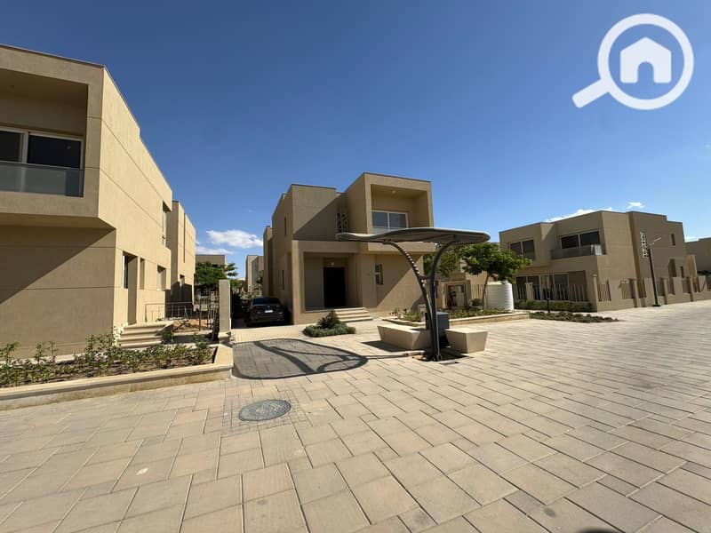 3 WhatsApp Image 2025-10-12 at 12.31. 01 PM (2). jpeg