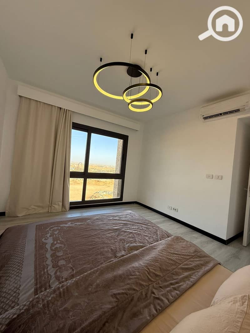 12 cf956b30-54c4-433a-8645-61450bd6f40a. jpg