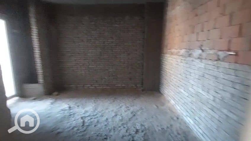 7 WhatsApp Video 2025-11-24 at 13.32. 22_b51d7c4e - frame at 0m23s. jpg