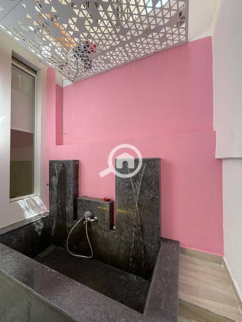 33 WhatsApp Image 2025-11-25 at 11.05. 28 AM (3). jpeg