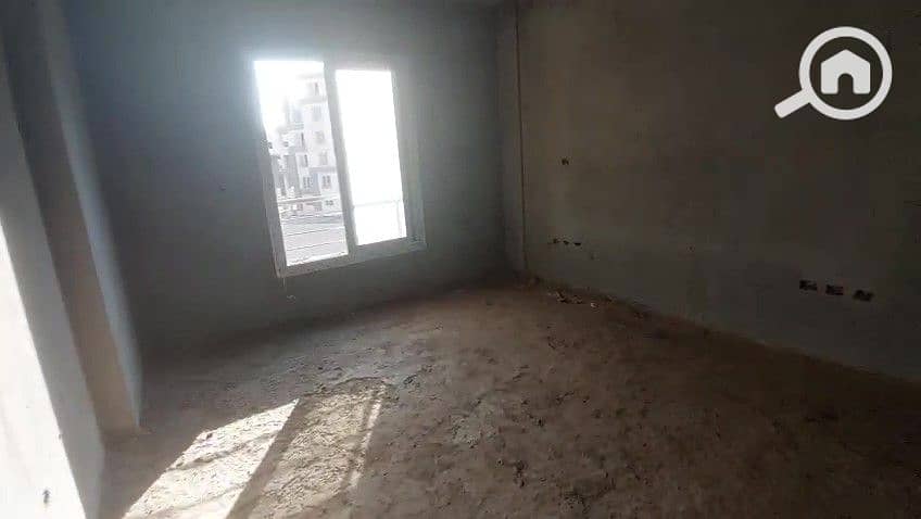 9 WhatsApp Video 2025-11-24 at 13.32. 22_b51d7c4e - frame at 1m13s. jpg