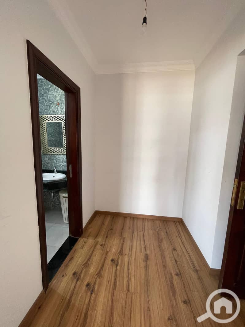 10 WhatsApp Image 2025-11-25 at 1.14. 50 AM. jpeg