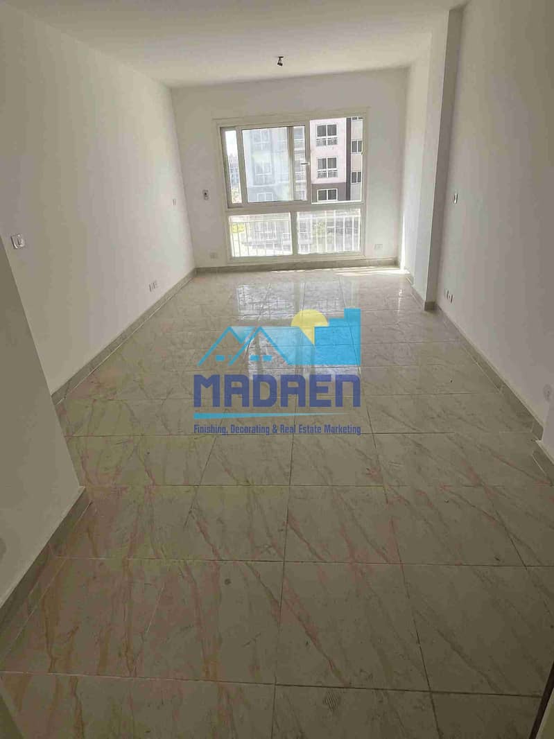 2 FB_IMG_1763303859252. jpg