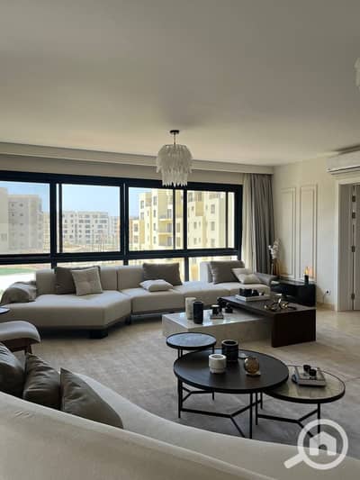 2 Bedroom Penthouse for Sale in 6th of October, Giza - photo_2024-04-02_03-06-51. jpg