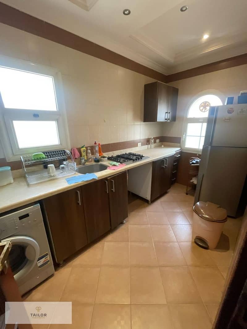 12 4224e338-94e9-43bf-9d1d-fca11611942d. jpeg