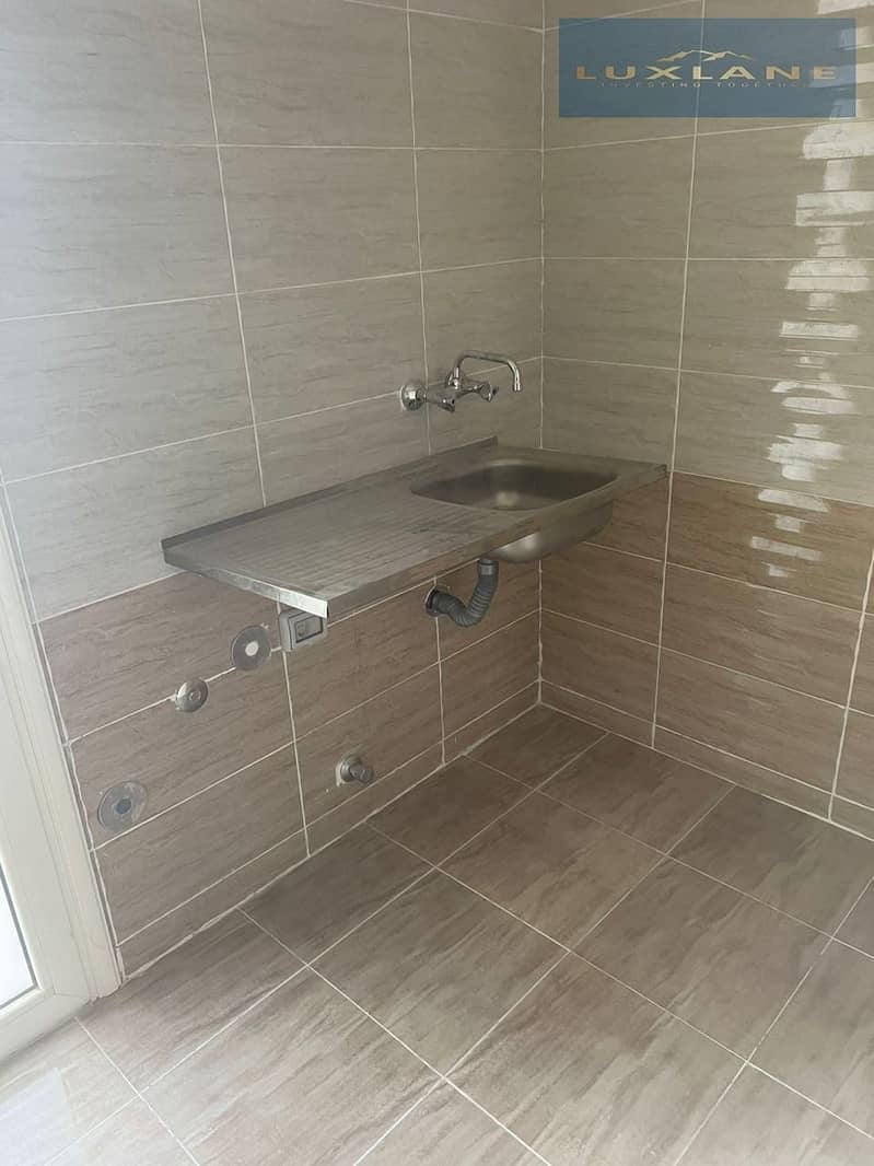 7 IMG-20251122-WA0043. jpg