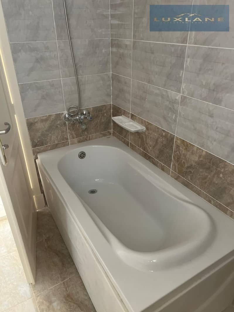 16 IMG-20251122-WA0054. jpg