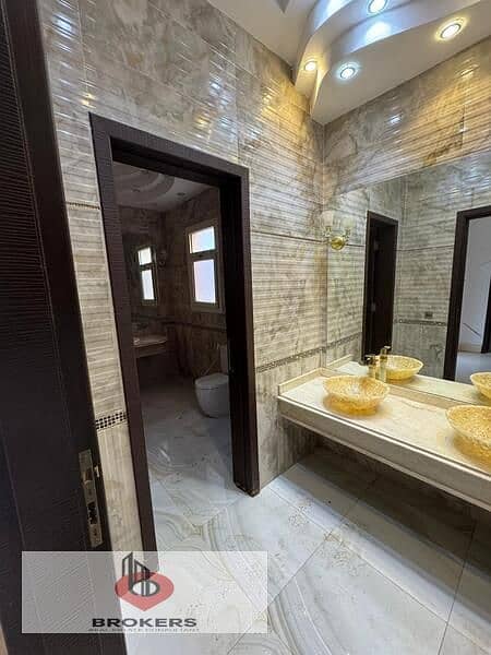 11 IMG-20251123-WA0734. jpg