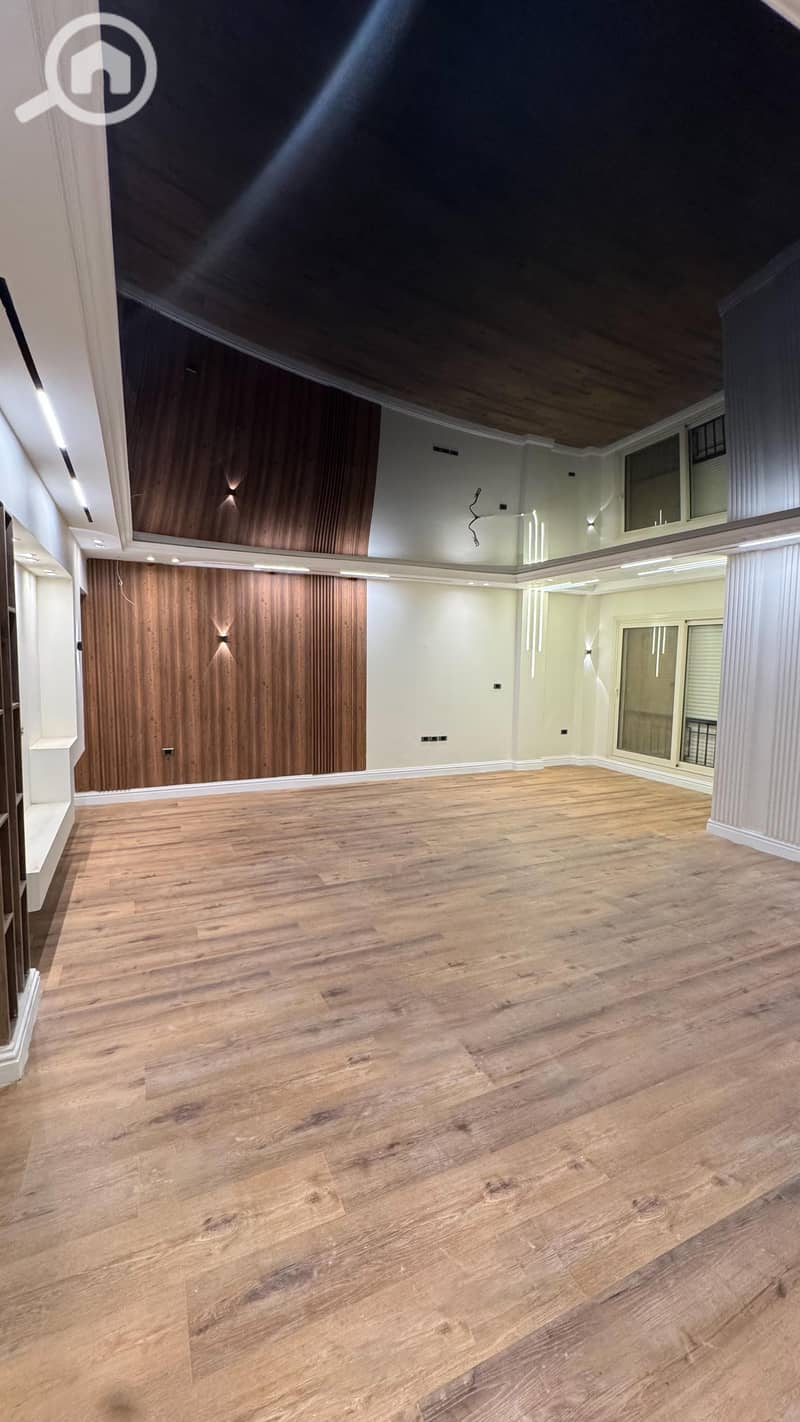 WhatsApp Image 2025-11-24 at 10.33. 36 PM. jpeg WhatsApp Image 2025-11-24 at 10.33. 36 PM. jpeg