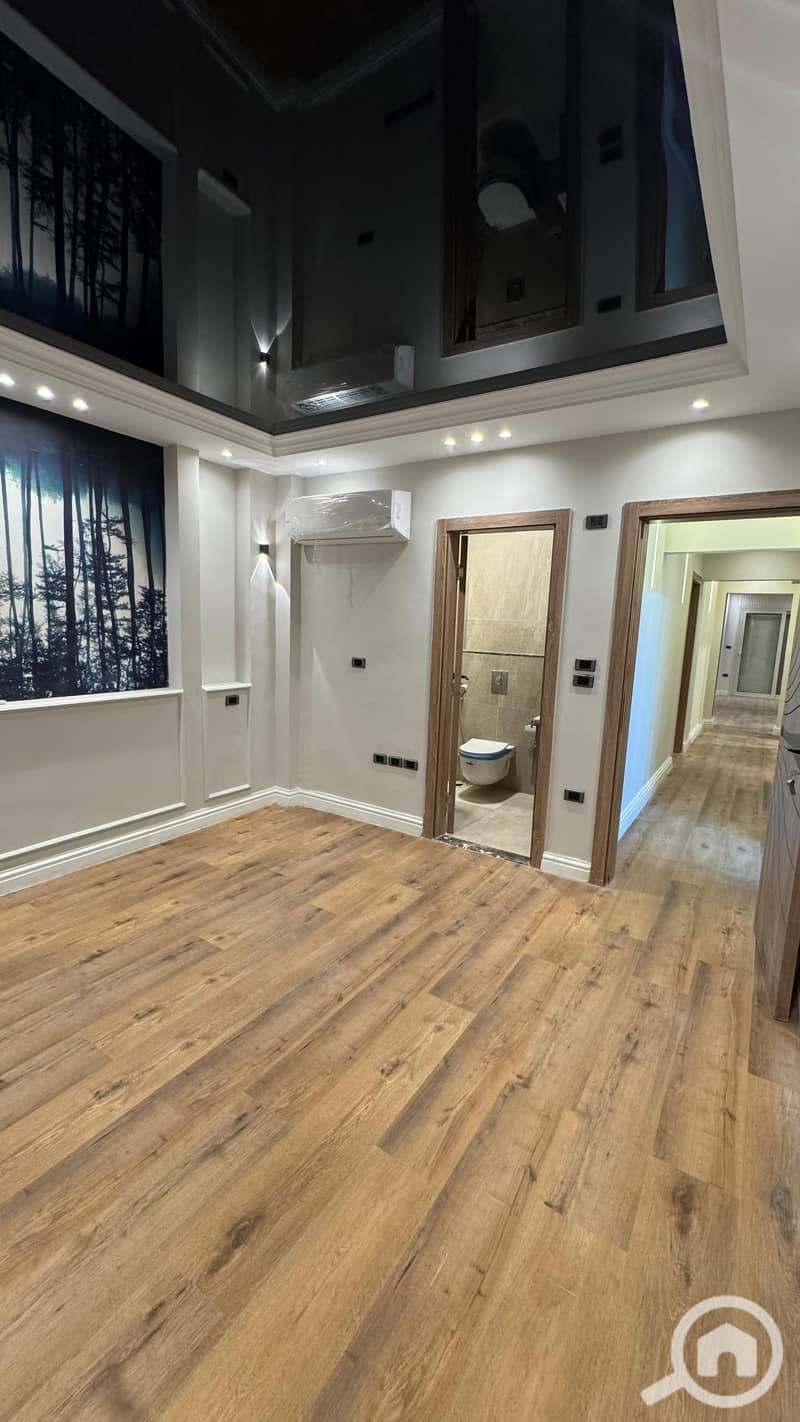 3 WhatsApp Image 2025-11-24 at 10.33. 39 PM (1). jpeg