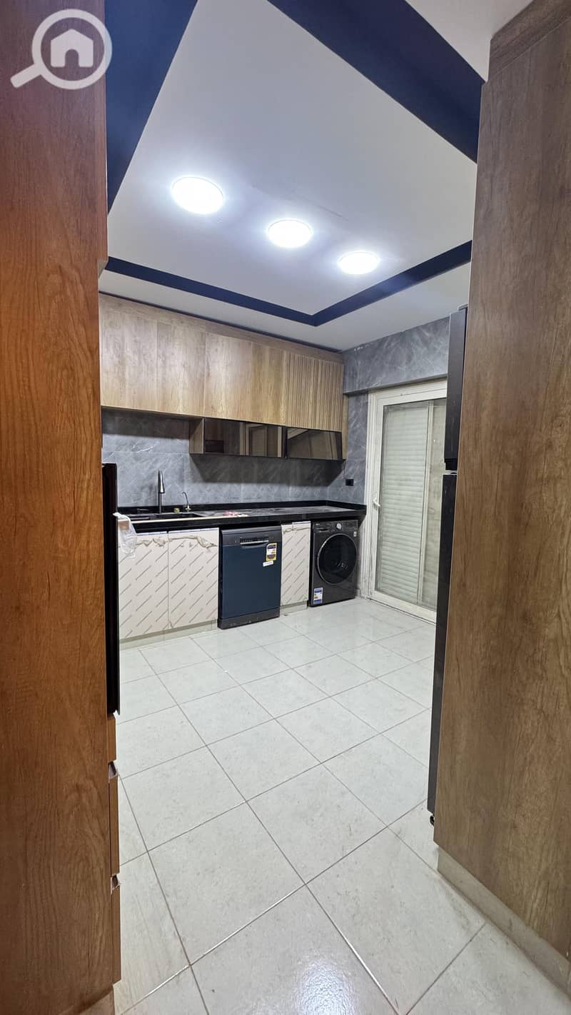 16 WhatsApp Image 2025-11-24 at 10.32. 59 PM. jpeg