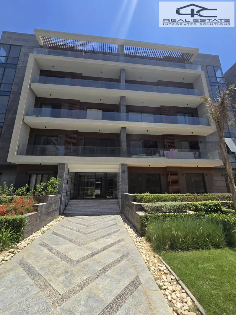 8 WhatsApp Image 2025-11-23 at 18.43. 00 (3). jpeg