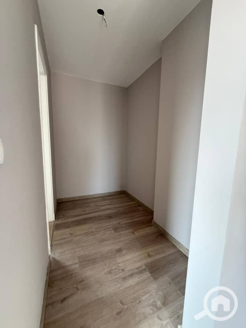 9 WhatsApp Image 2025-11-25 at 11.22. 30 AM. jpeg