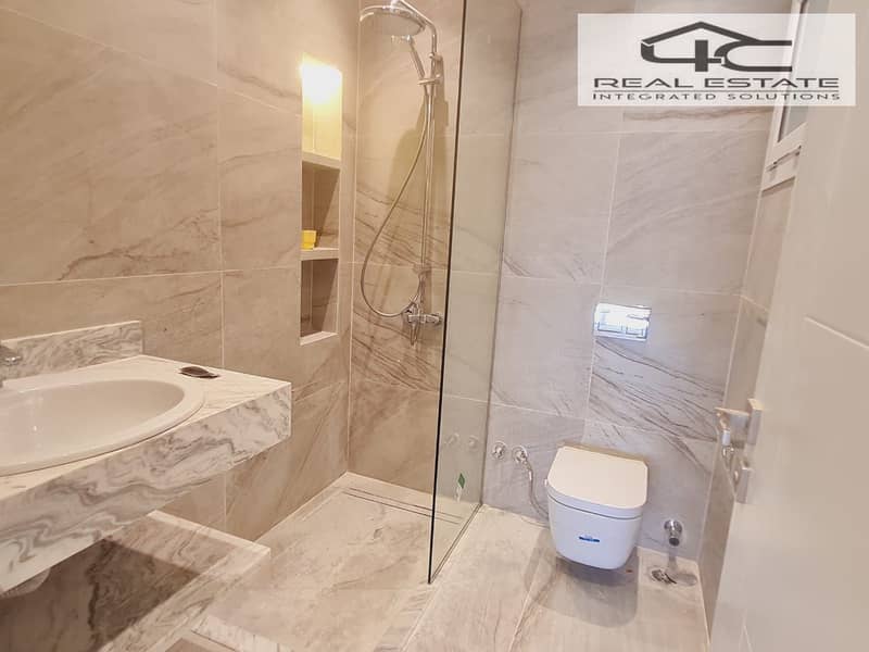 10 WhatsApp Image 2025-11-24 at 5.40. 20 PM (2). jpeg