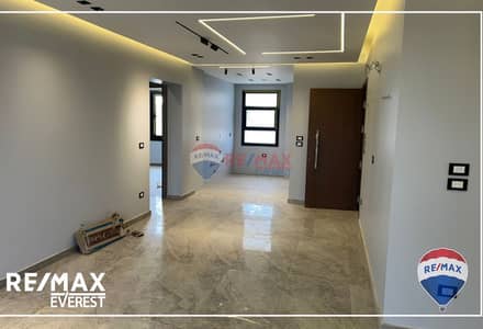 2 Bedroom Flat for Sale in 6th of October, Giza - c621ef61-1481-4ebb-aaa4-e6f14f7ce437. jpg