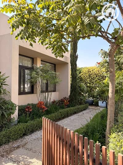 فیلا 3 غرف نوم للبيع في 6 أكتوبر، الجيزة - WhatsApp Image 2025-11-25 at 12.13. 13_e5989b98. jpg