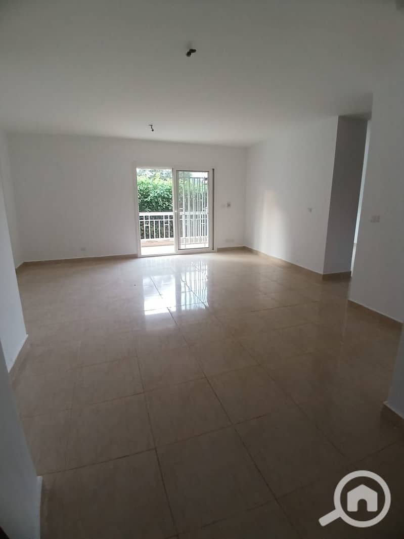 2 96e9da8e-ad71-4f11-ba2a-f6f306d9f828. jpg